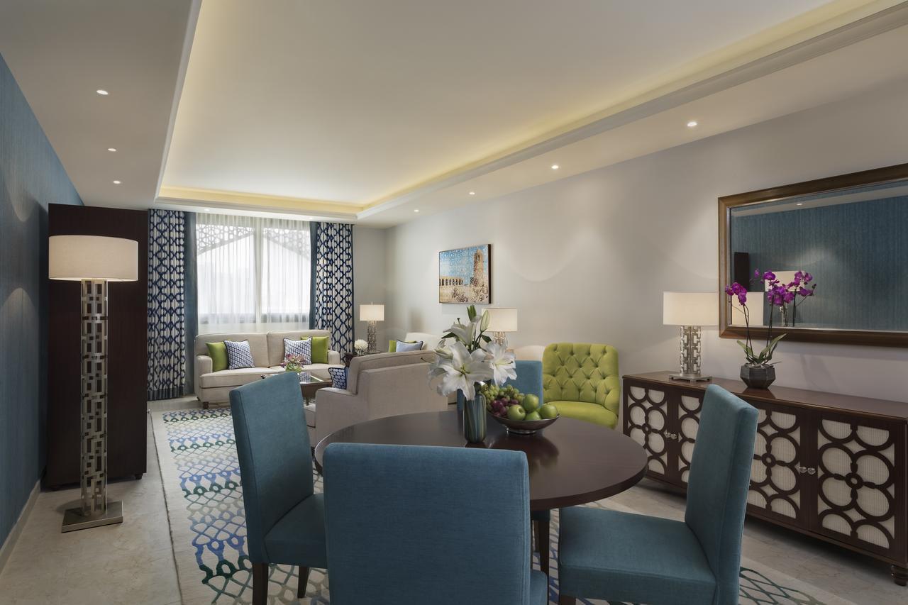 Al Najada Doha Hotel Apartments By Oaks Exteriör bild