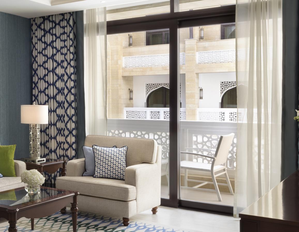 Al Najada Doha Hotel Apartments By Oaks Exteriör bild